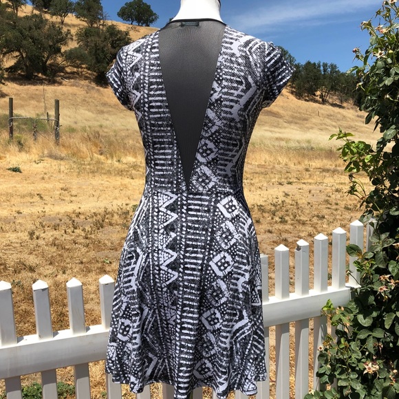 Kimichi Blue Print Mesh Back Skater Dress - Picture 5 of 6